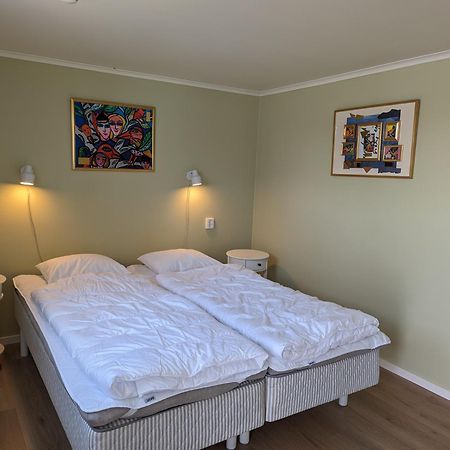 Varhaga Vandrarhem Sjuntorp Экстерьер фото